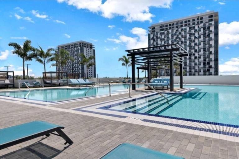 Condo  Doral