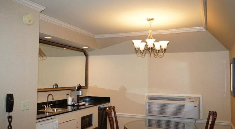 Wingate by Wyndham Bellingham Heritage Inn — photo 5