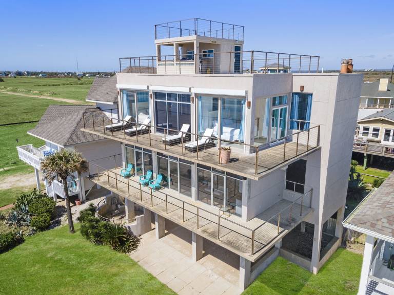 Oceanfront Experience — photo 2