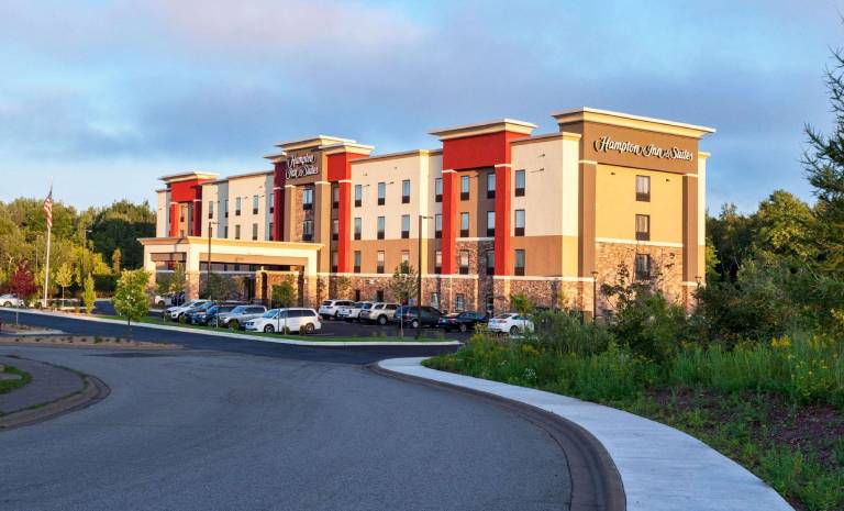 Hampton Inn & Suites Duluth North/Mall Area in Duluth, MN