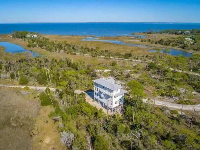 House Saint George Island