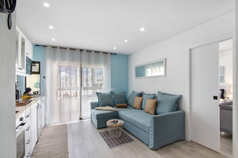 Apartment 'Marina View Apart - Praia Da Rocha' with Sea View, Wi-Fi and Air Conditioning — photo 4