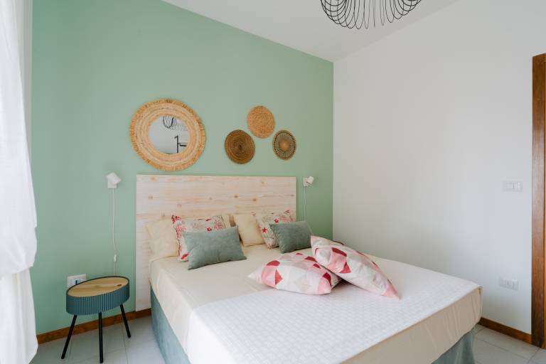 Vacation Home 'Karma' with Sea View and Air Conditioning in Alezio