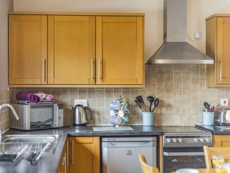 Fully equipped house with jacuzzi & garden | Pets are welcome — photo 4