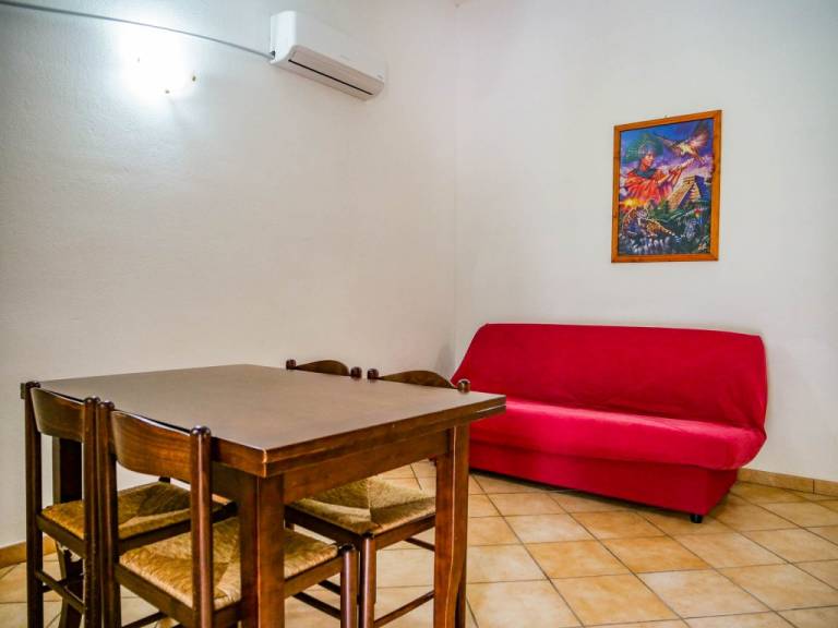 Nice holiday apartment with BBQ, terrace & yard | Pet-friendly — photo 2