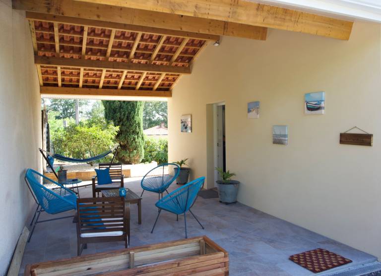 House with terrace, yard & barbecue | Garden view — photo 2