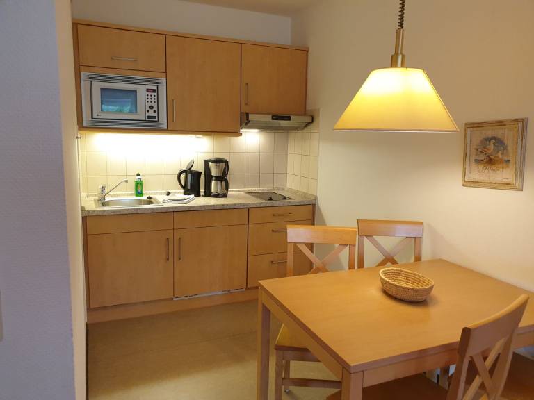 Schönes 3-Zimmer-Appartement mit Balkon (West) in zentraler Lage — photo 4
