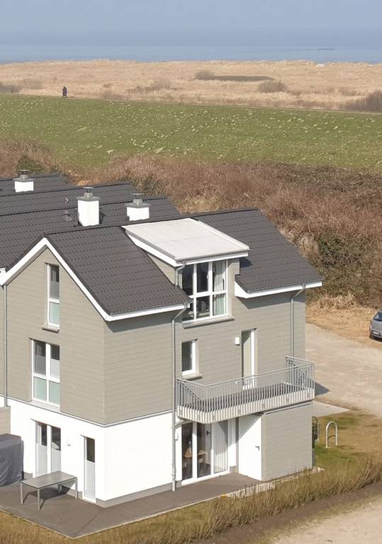 Modernes Ferienhaus, Kamin, Sauna, Süd-Terrasse, Loggia mit Meerblick, Haustiere — photo 3