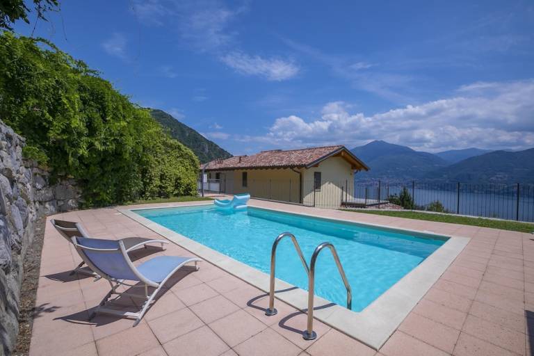 Villa  Menaggio