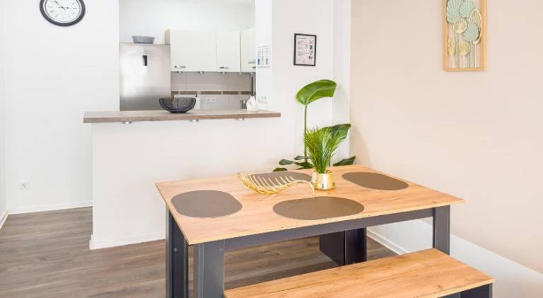 ImmoStay Waterfront Apartments - Balkon uber Bremen & Parking — photo 3