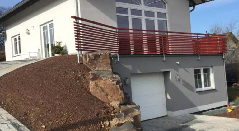 House with 2 rooms for 8 persons in Siegen