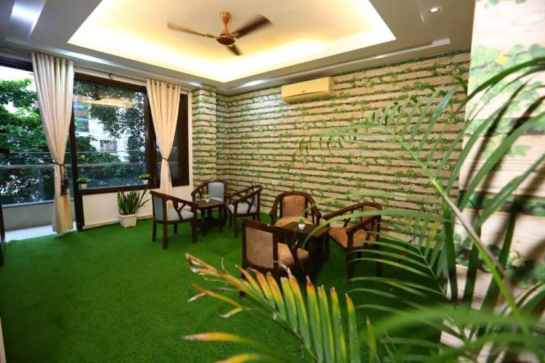 Apartment Defence Colony