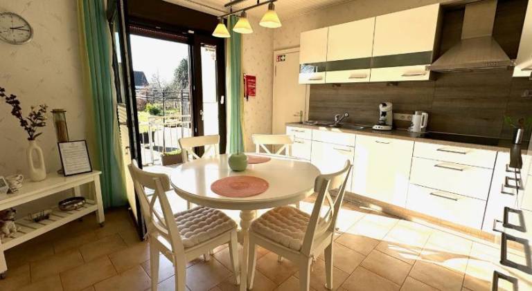 Holiday apartment with 2 rooms for 4 persons — photo 3