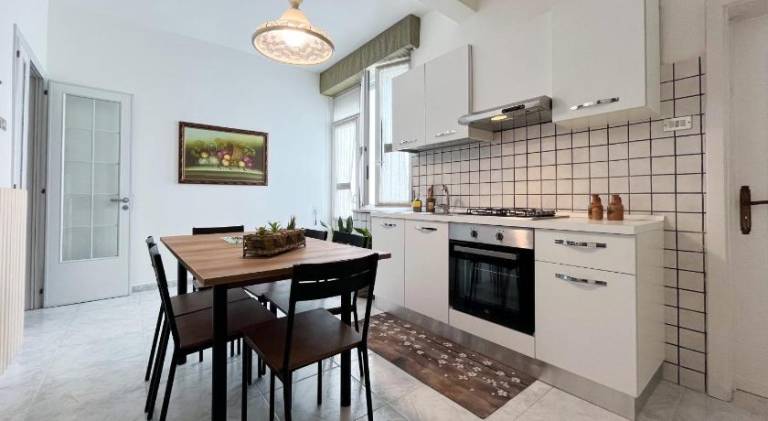 Rental apartment with 2 rooms for 4 persons — photo 3
