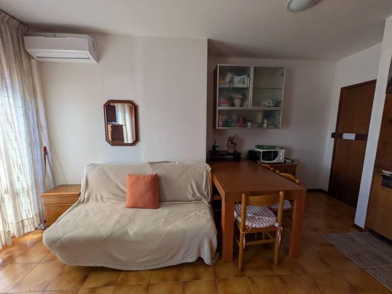 Child-friendly studio with patio | City view | Beach nearby | Dogs allowed — photo 3