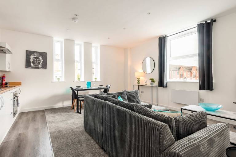 Fabulous 2 Bedroom Apartment in Central Hull