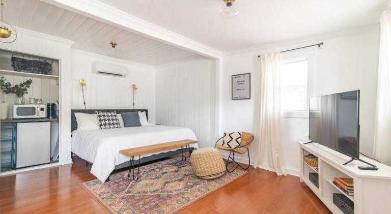 Downtown Studio 2 at Beer Ranch Project Inn — photo 2