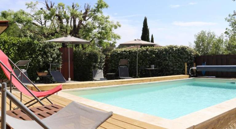 Vacation home with pool & hot tub — photo 3