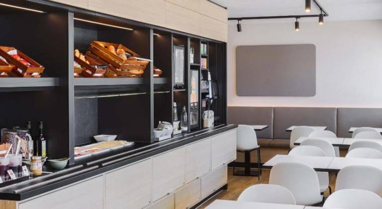 B&B HOTEL Mannheim-Friedrichsfeld — photo 3