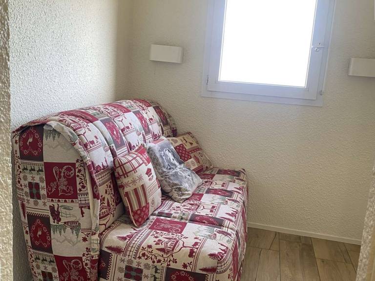 Apartment with 1 room for 4 persons — photo 4