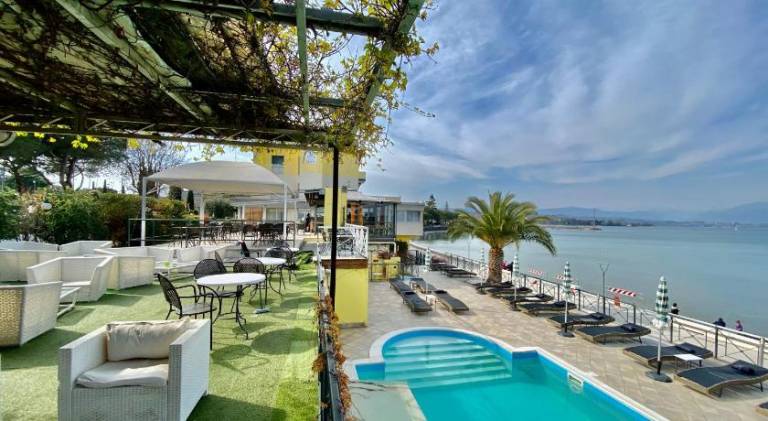 Hotel Estee — photo 3