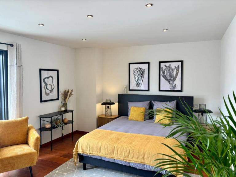 Fully equipped gite with yard, private pool & patio | Next to the beach | Pet-friendly — photo 5
