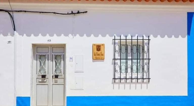 House with pool, terrace & jacuzzi in Reguengos de Monsaraz