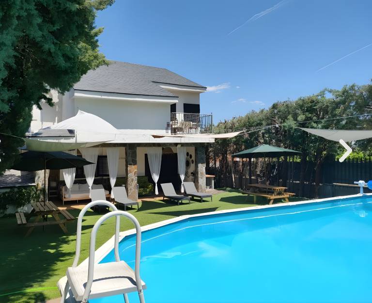 Villa  Navahermosa
