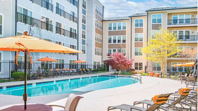 Apartment  Brightwood Park