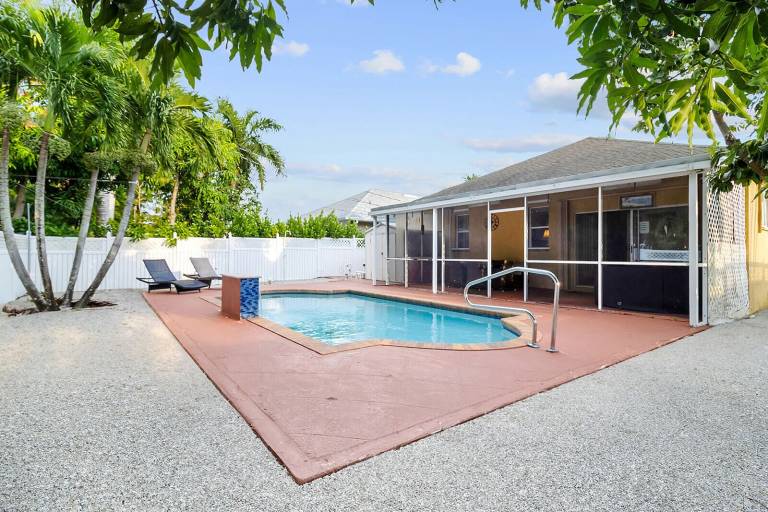 House North Naples