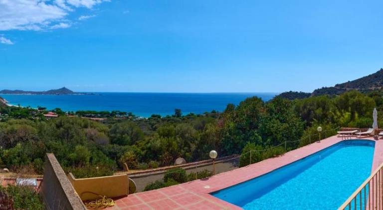 Villa with pool | Next to the beach | Pets allowed — photo 3
