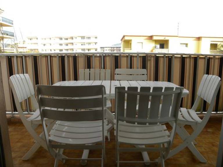 Rental apartment with pool — photo 3