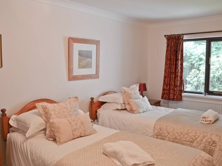 Child-friendly cottage with garden | Dogs allowed — photo 4