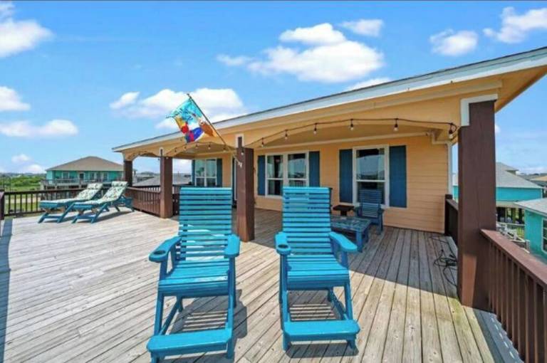 House Crystal Beach