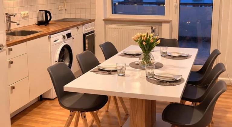 Rental apartment with 2 rooms for 4 persons in Düsseldorf