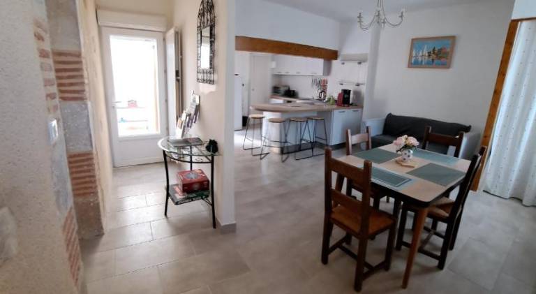 Vacation home with 3 rooms for 5 persons in Villeneuve-sur-Lot