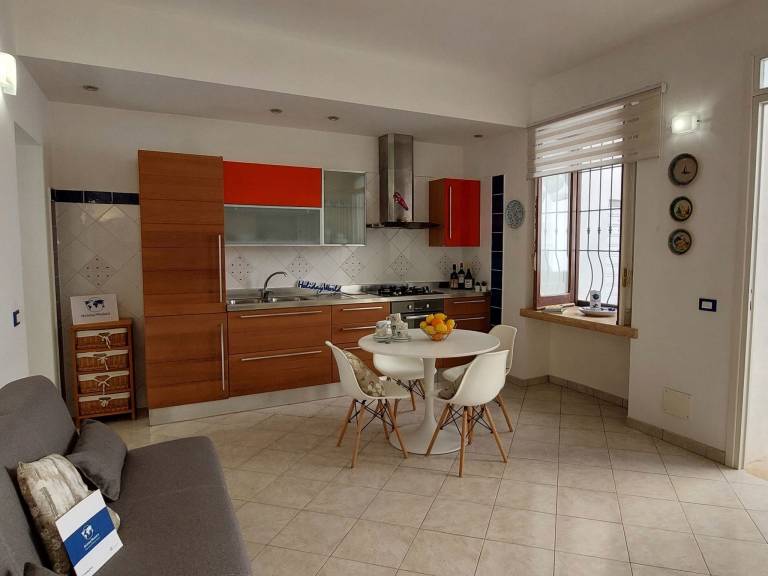 Apartment with 2 rooms for 4 persons — photo 3
