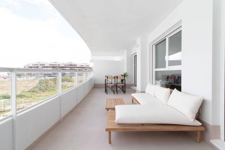 Holiday apartment with yard, terrace & pool — photo 2