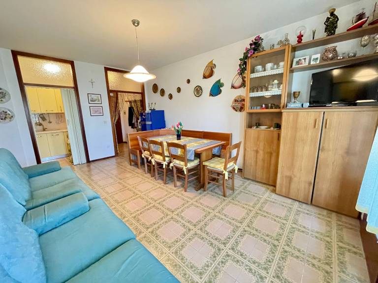 Family-oriented pleasant apartment with terrace | Garden view | Close to the beach | Pets are welcome — photo 3