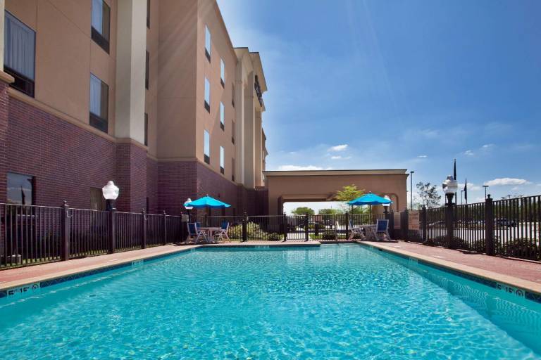 Hampton Inn & Suites Morgan City — photo 2