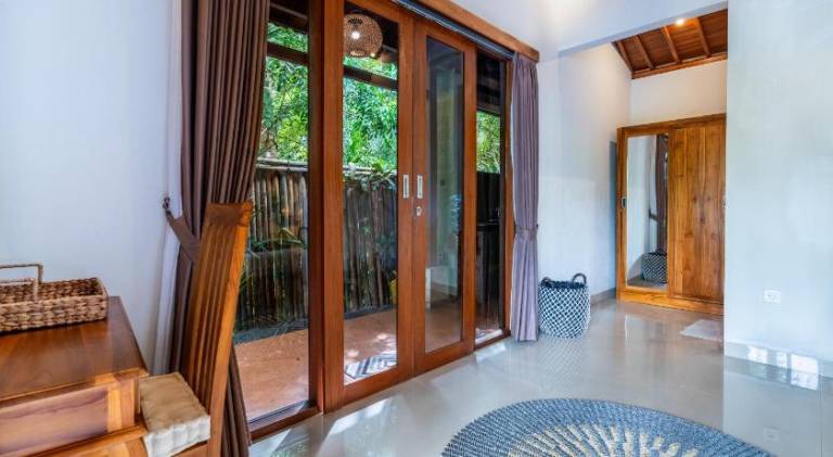 Nice villa with private pool, terrace & garden | Good for workation | Pets allowed — photo 4