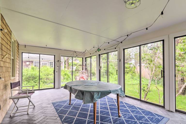 Walk to Main Street: Cottage w/ Sunroom in Hyannis — photo 4