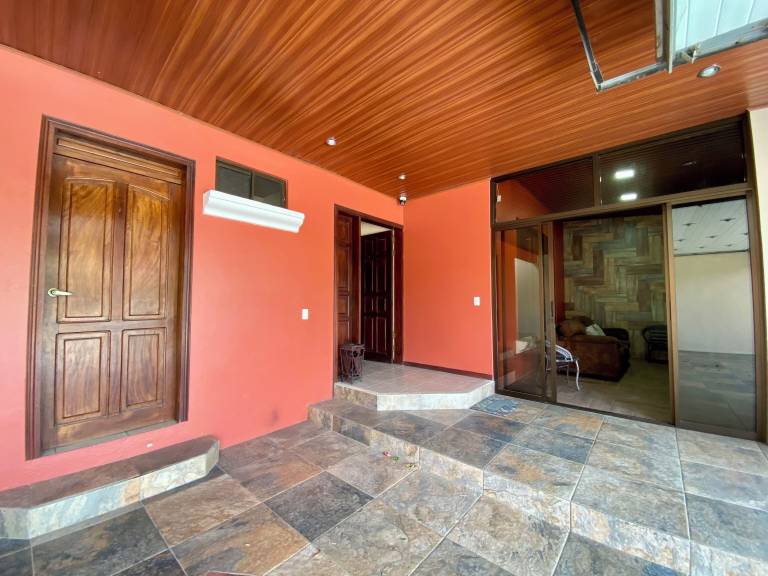 House  Liberia