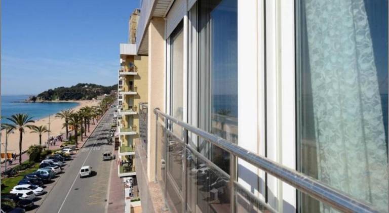 Rental apartment | Next to the beach | Pet-friendly in Lloret de Mar