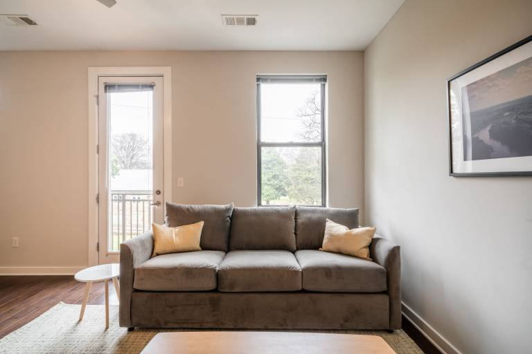 CozySuites MusicRow Astonishing SDO free parking22 — photo 2