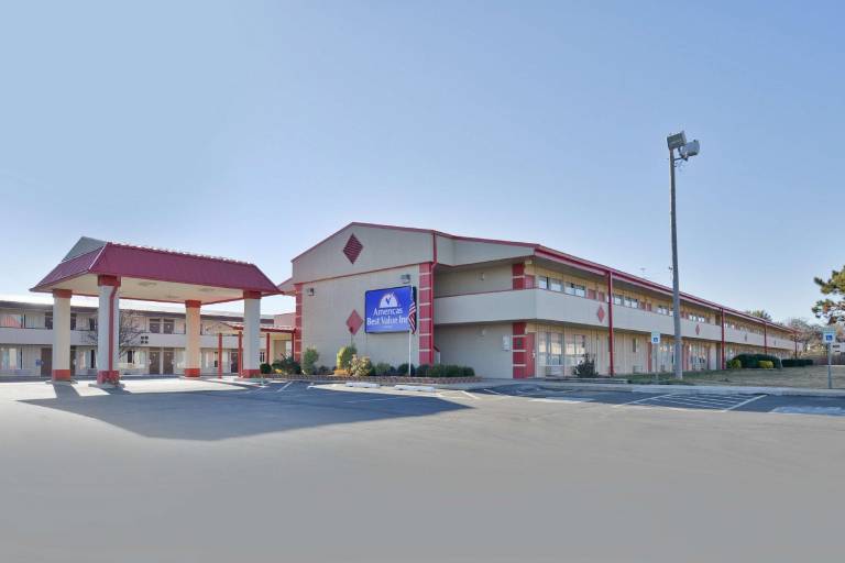 Econo Lodge Oklahoma City Northeast in Oklahoma City, OK