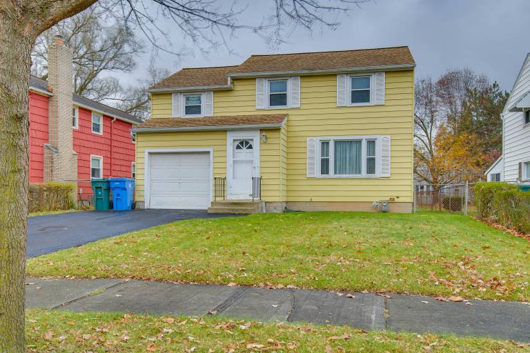 Convenient, Pet-Friendly Rochester Vacation Rental — photo 3