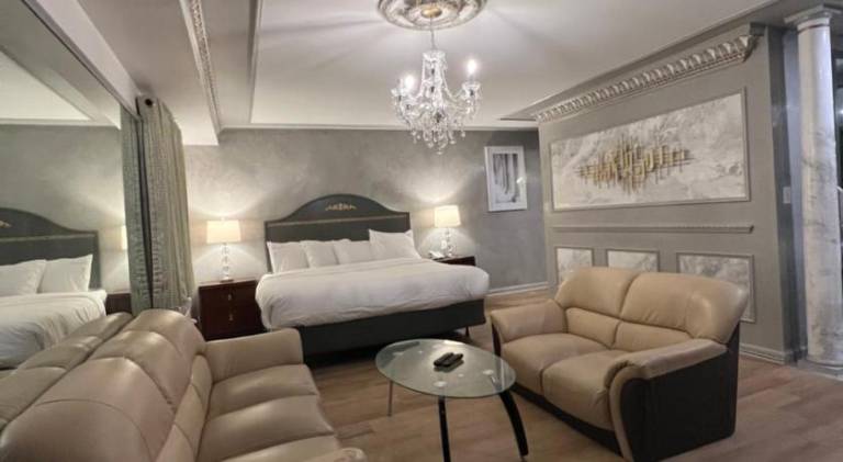 Chateau Suites — photo 2