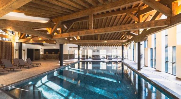 Serviced apartment with hot tub, pool & sauna | Pets are welcome in Combloux