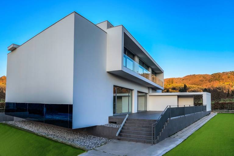 Villa with yard, private pool & terrace — photo 2